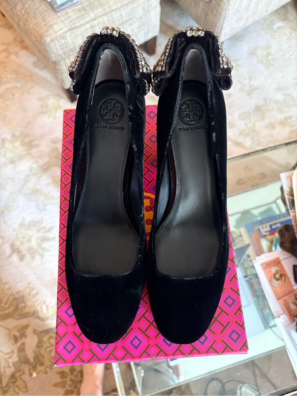 NIB Tory Burch Josephine Crystal Bow Velvet Pumps Black Size 10